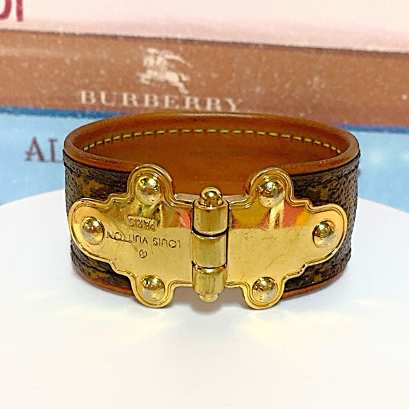 LOUIS VUITTON Brown Leather Bracelet-Monogram Louis Vuitton Gold Tone And Brown - Picture 1 of 16